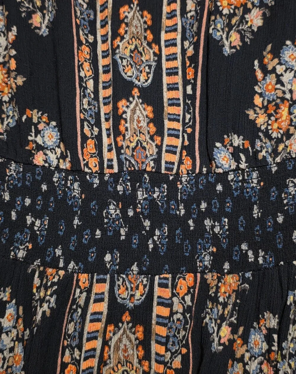 Bila size Large (L) Navy Blue & Pink Floral Sleeveless Smocked Waist Dress - Picture 5 of 5